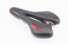 Сидіння MTB 270x160мм, чорно-червоне LIETU
