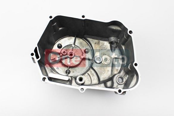Кришка двигуну права (де щуп) 110сс автомат Active, тип. 1,2, чорний