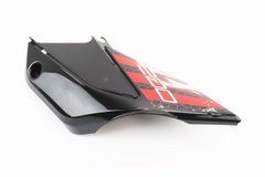 X-Road Light 200-250 пластик - боковой передний правый, ЧЕРНЫЙ с красным рисунком