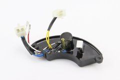 Реле напряжения AVR трехфазное 4-6кВт (корпус - сегмент, пластик, контакты - 2 "мама"+ 2 "папа" + 4 "папа", 450V, 470&micro;F)